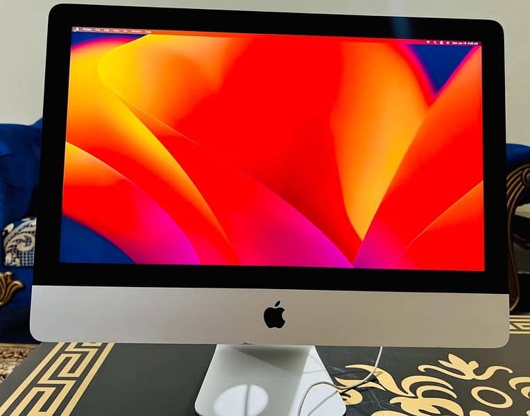 Apple IMac 2019 21.5 Inch 4K 4 GB Graphic Card 256 GB SSD USA 1