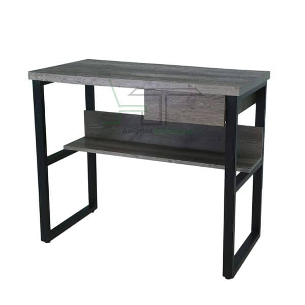 Laptop tables in compact sizes available 13