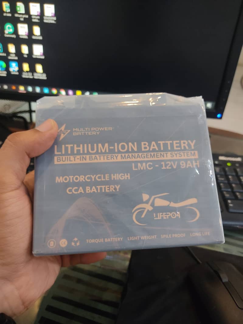 12V 9AH LITHIUM-ION BATTERY - MOTORCYCLE HIGH CCA BATTERY - LIFePO4 4