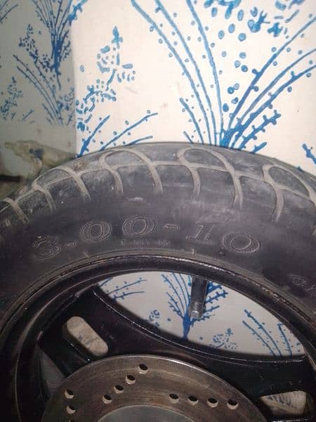 front and back tyres for mini chopper and scooty 6