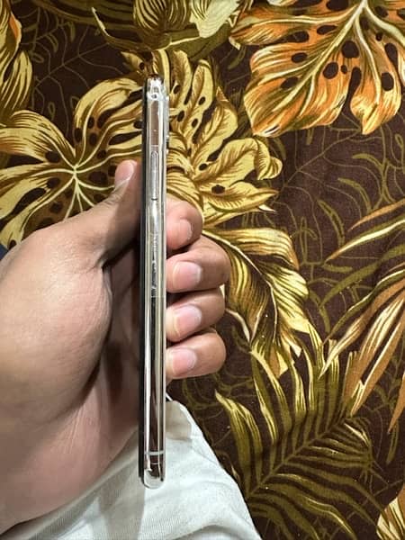 Apple I Phone X 256 GB PTA Approved 2