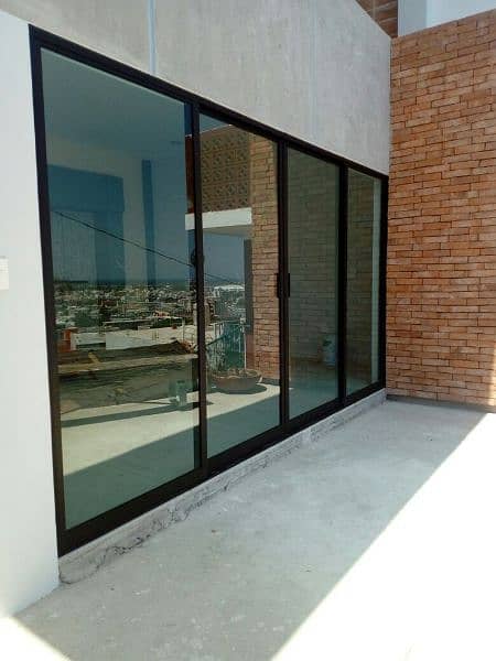 Glass shop elevation, aluminum window 9