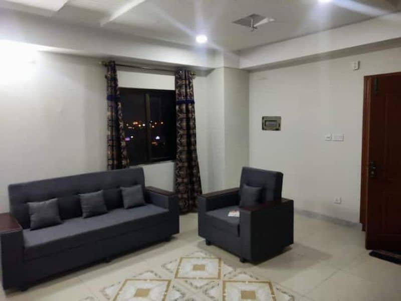 B-17 Daily basis fully furnished flat  available for  rent 4