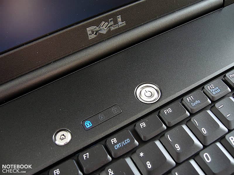 Dell Vostro 17" Laptop - READ AD 2