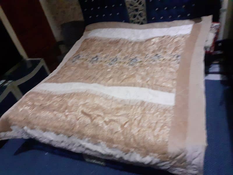 2 BRIDAL BED SETS WITH VIKKI RAZAI ONE PLACCHI AND OTHER MALAI 3