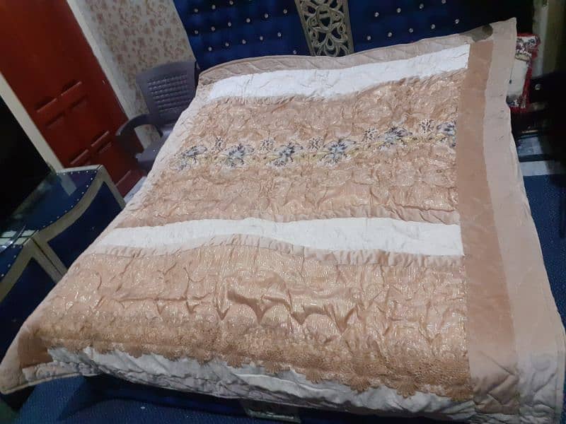 2 BRIDAL BED SETS WITH VIKKI RAZAI ONE PLACCHI AND OTHER MALAI 4