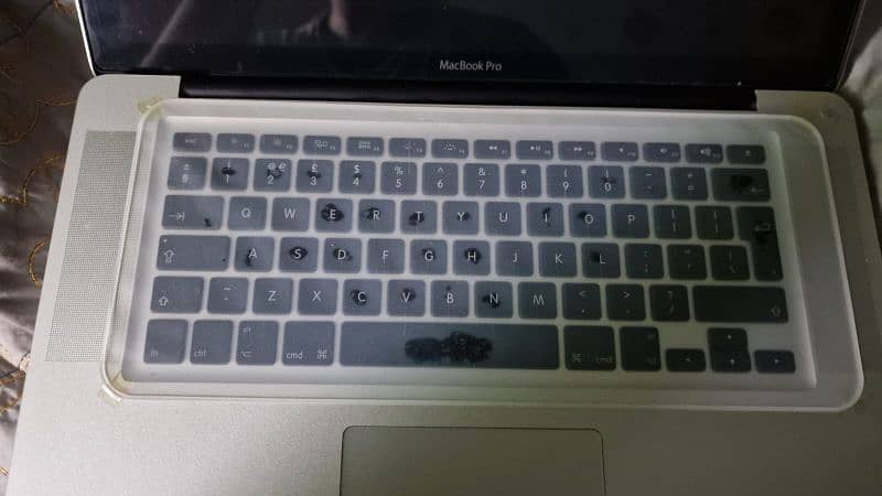 Apple macbook pro mid 2012 "15.4" inches 0