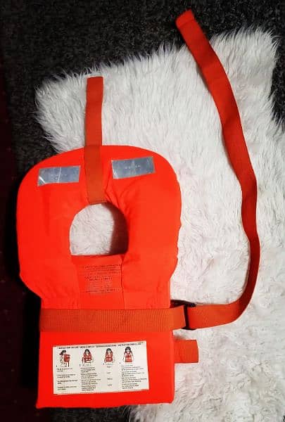 PERMANENT FILLED LIFE JACKET 3