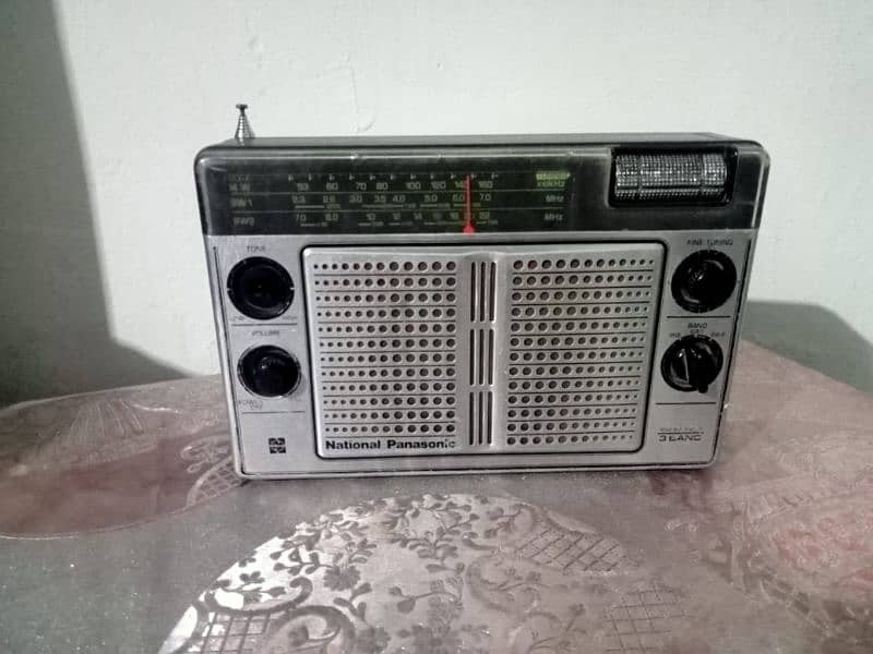 Philips & National panasonic Transistor radios 1