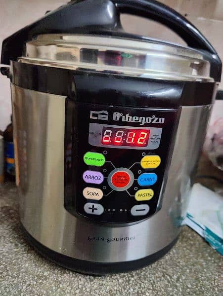 instant pot electric cooker 5