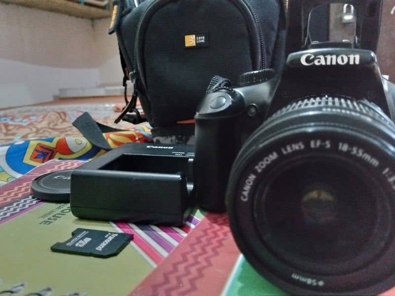 Canon 1100d Ts Auto focus lens 18-55 8