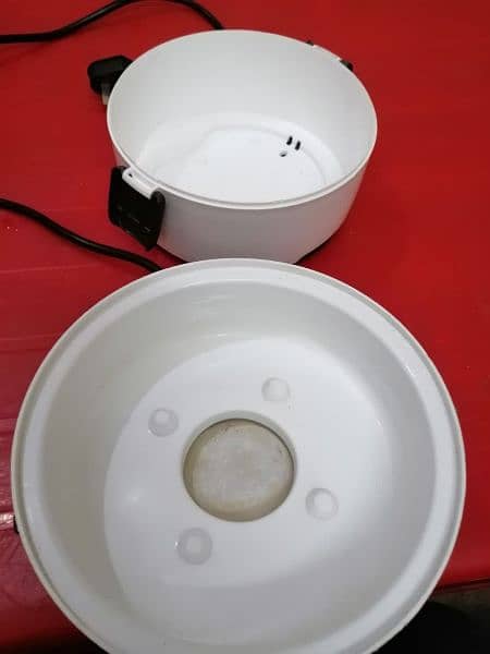 ProBreeze 500ml De-Humidifier, Imported 12