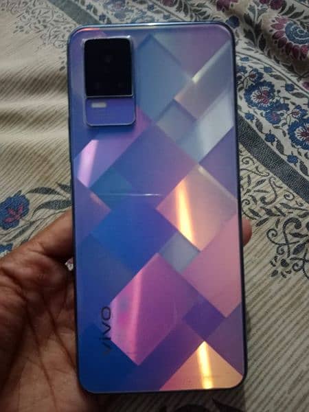 Vivo V21, with Box 0