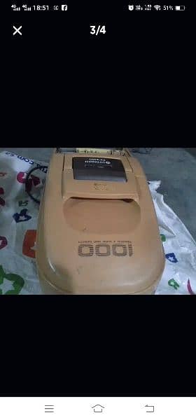 A carpet vacuum cleaner HITACHI Brand made in Japan for sale. 0