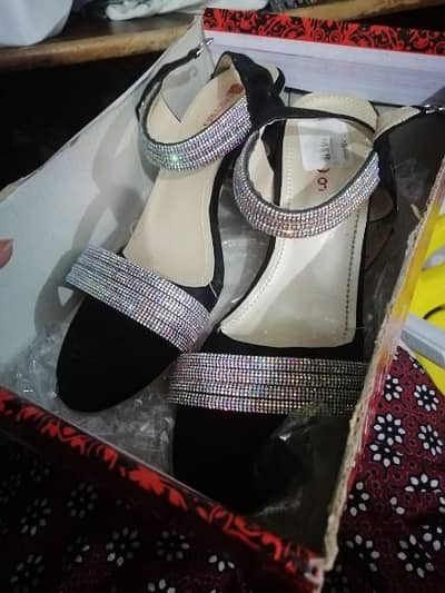 sandles for women party wear