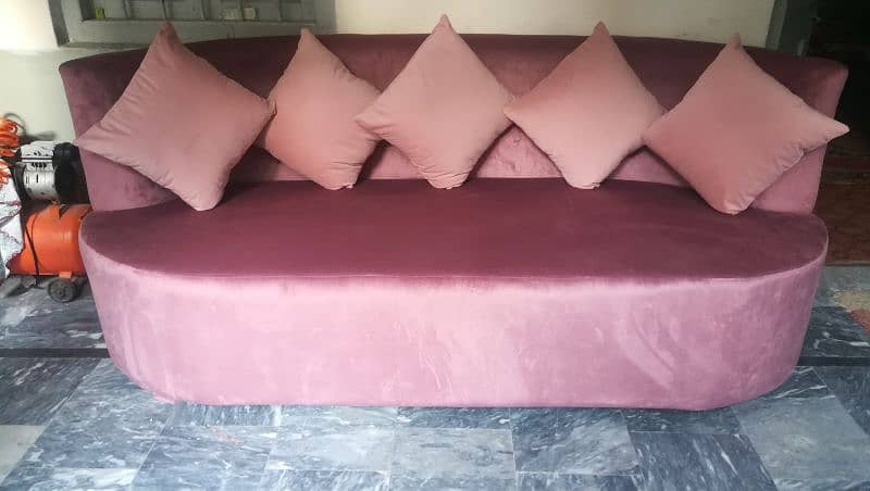 5 seater sofa 11