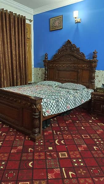 Used King Size double bed set with foam, dressing and side tables