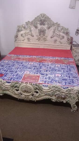 King Size Bed  with 2 side table (without Metress) 2