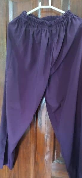 Brand new fancy 3pcs suit for sale. size:mediam Negotiable 2