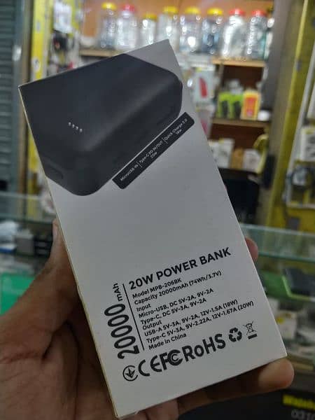 20000mah power bank PD 20w, Qc. 18w fast 3