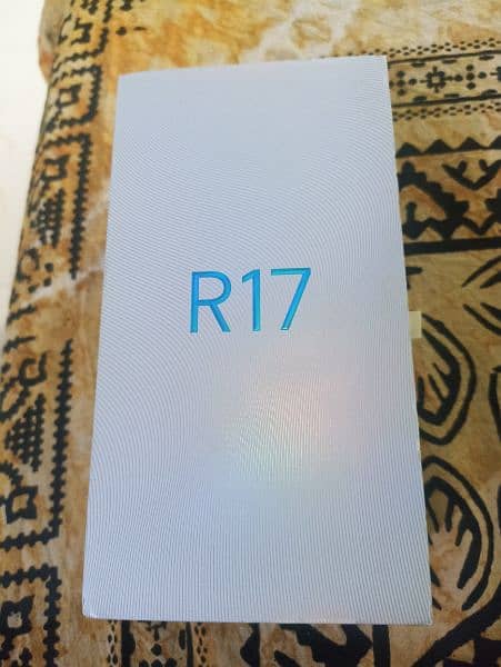 Oppo R17 11