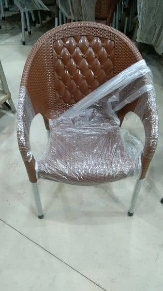 plastic chair 1