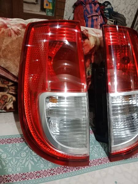 Nissan Mocco Tail Lights model 2006 to 2012 7