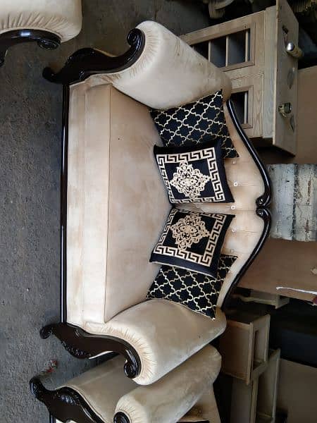 new royal furniture wooden style 17