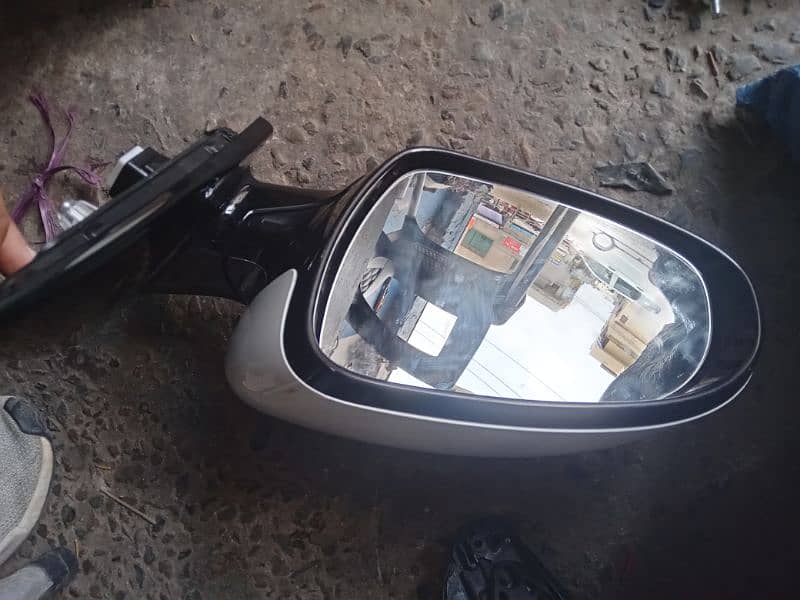 Kia Sportage Both Side mirrors Available 3