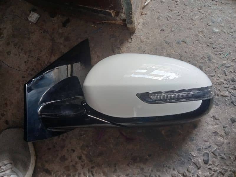 Kia Sportage Both Side mirrors Available 5