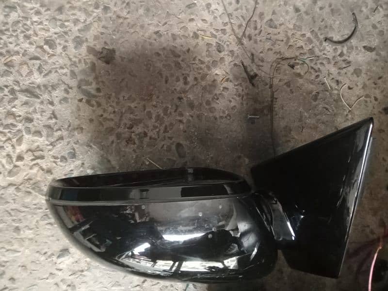 Kia Sportage Both Side mirrors Available 6