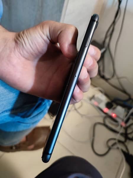 iphone 8 plus sell or exchange possible 4