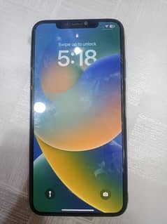iphone xs max LLA   water pack
