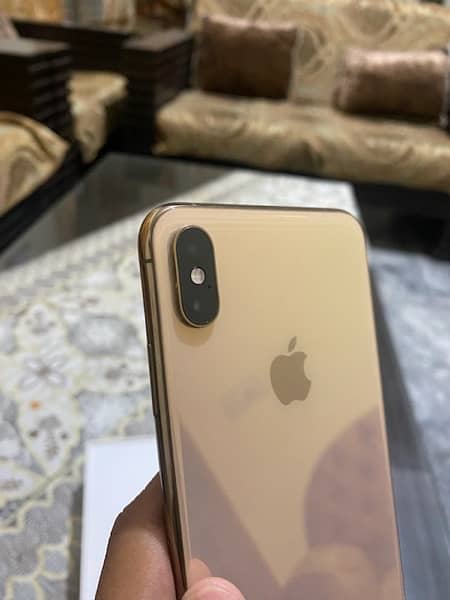 iphone xsmax  Dual sim approved 64gb iphone xa max Gold 82BH 1