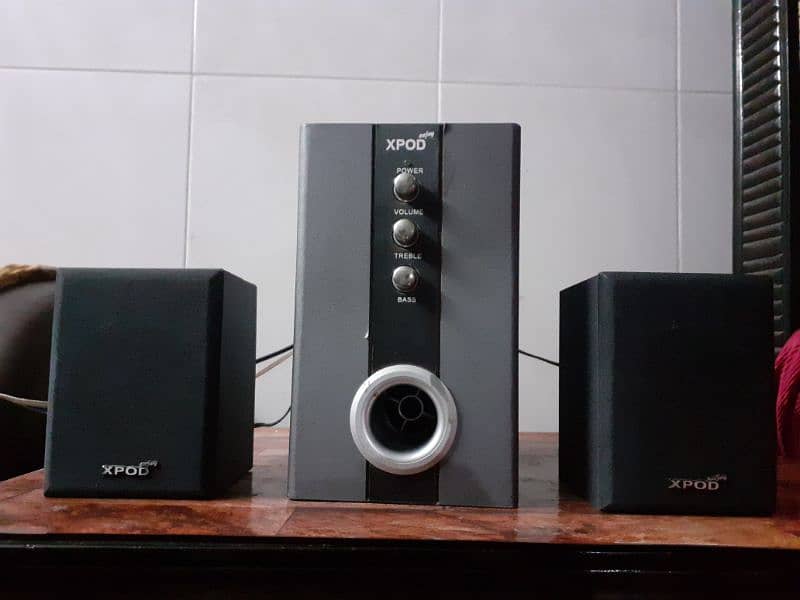 Xpod Sound System Music System with Boofers Voofers two Speakers Aux 5