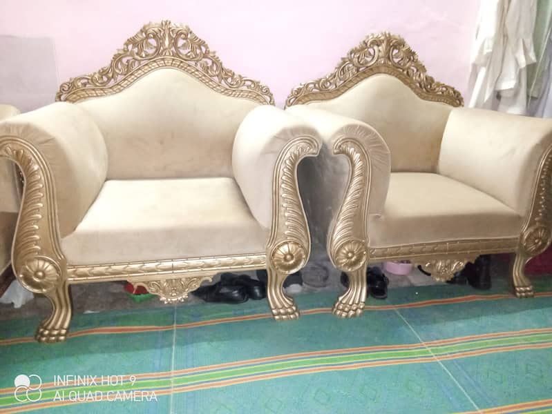 Good condition 10/10           5 seater sofa Price full and final 1
