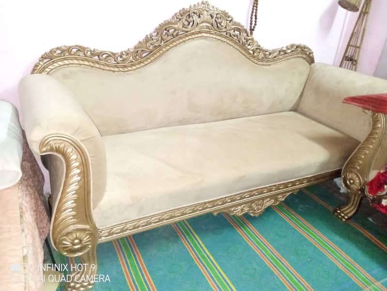 Good condition 10/10           5 seater sofa Price full and final 2