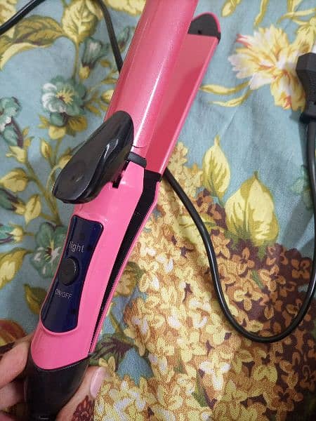 2 in 1 nova straightener and roller 4