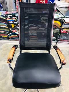 Office Chair up for urgent sale