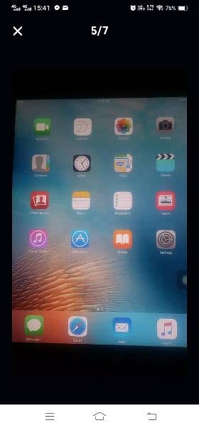 An Apple i pad 16 gb model A 1395. for sale 1