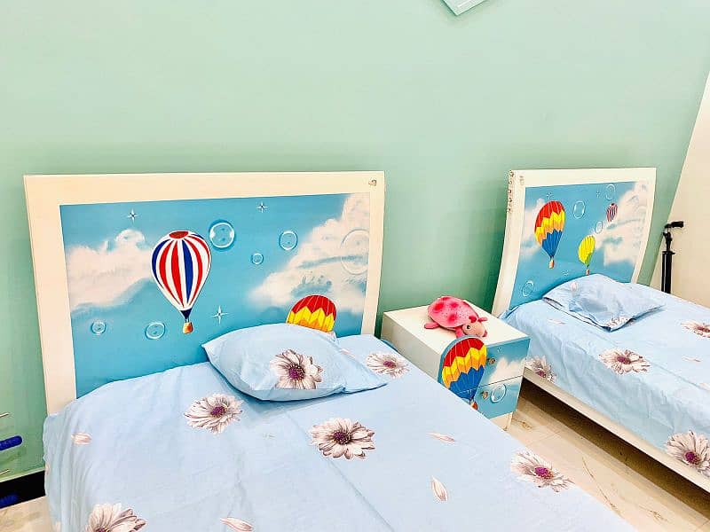 2 kids Bed set along with Dressing and computer/study table 3