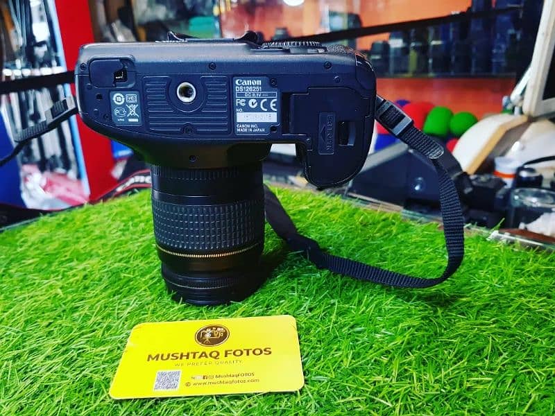 Canon 7D with 28-70 USM Lens (Mint Condition) kit 3