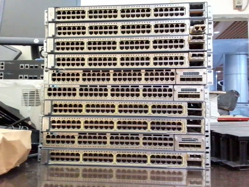 Cisco/D-Link/Netgear/Juniper Refurbished Switches 24/48 Port 1