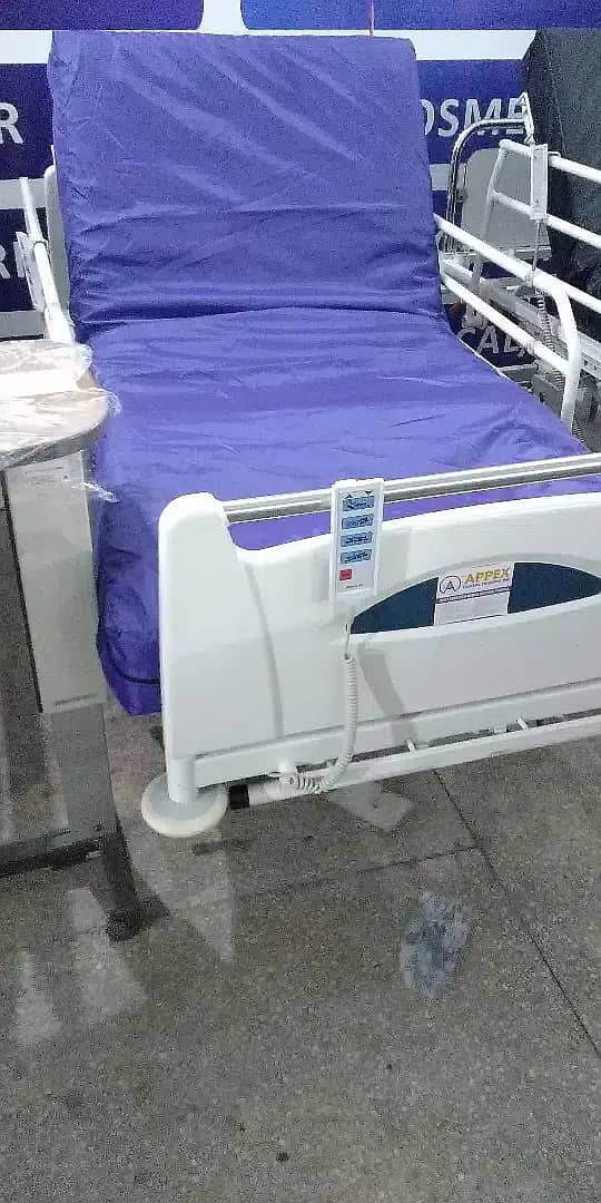 Hospital patient electric ICU bed at best price  -USA & UK Imported 6