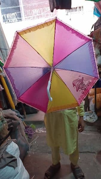 Hand umbrella available different artical  300 sa start 2500 tak   l 2