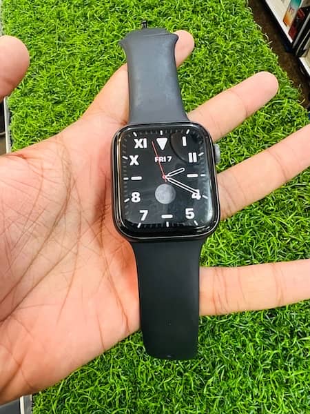 Apple Watch Series 5 cellular 0