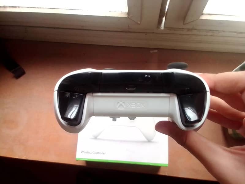 Xbox One Controller 2