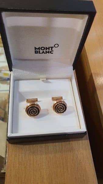 montblanc belts orignal only 7