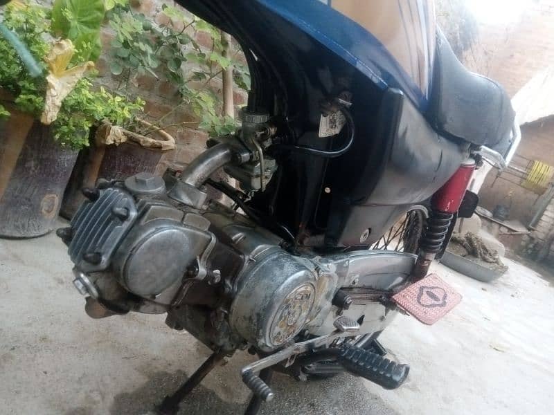Rohi 2010 model urgent sale engine ful pack new Tyre 2