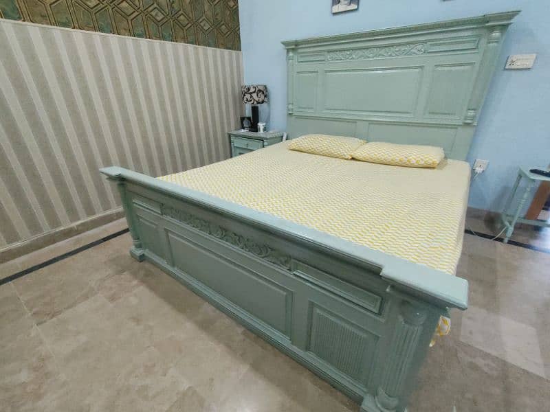 King size bedroom set in sheesham 0
